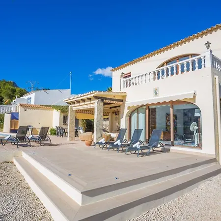 Abahana Gabriela Calpe